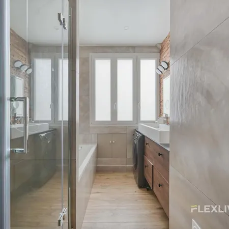 Flexliving - Bedroom - Vincent Auriol Holiday home
