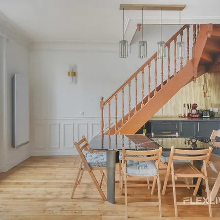 Flexliving - Bedroom - Vincent Auriol Holiday home